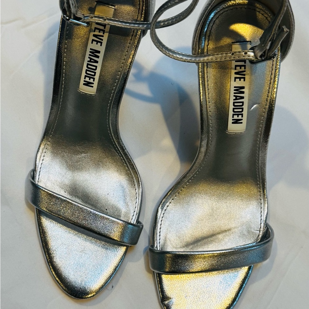 Steve Madden Metallic Silver Heels